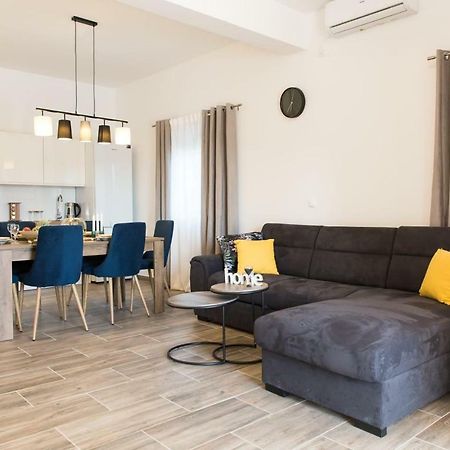 Villa Nava 벤코바츠 외부 사진