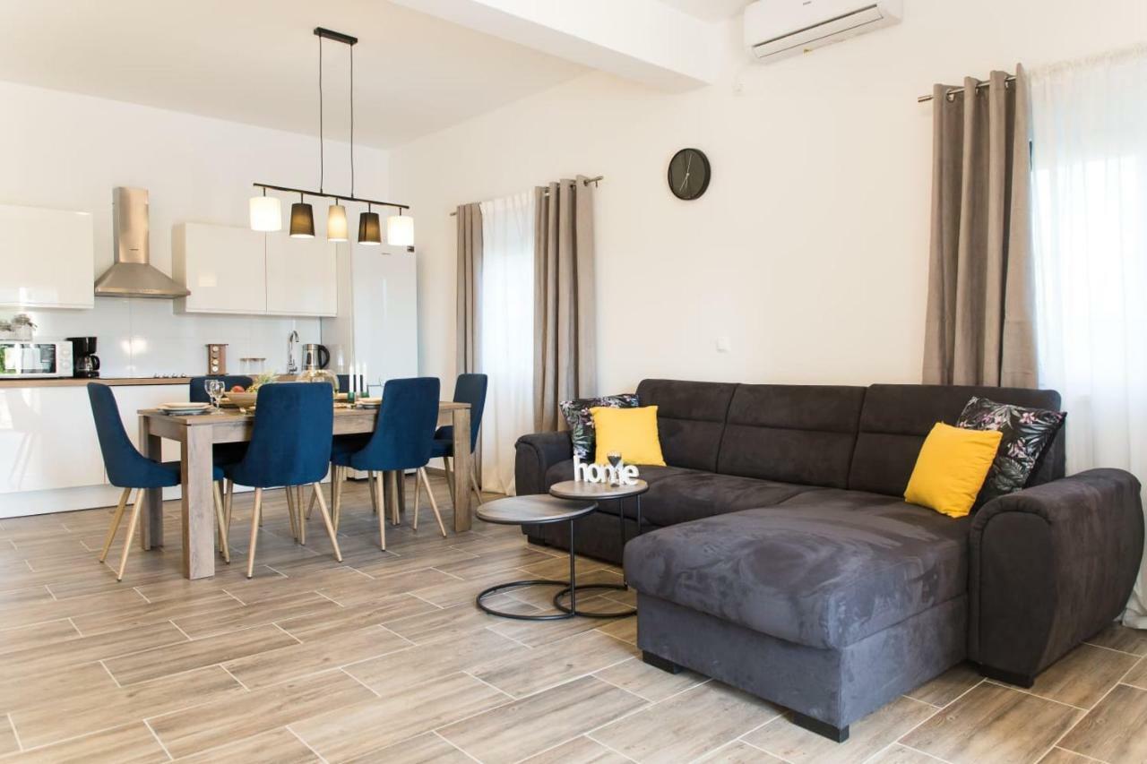 Villa Nava 벤코바츠 외부 사진