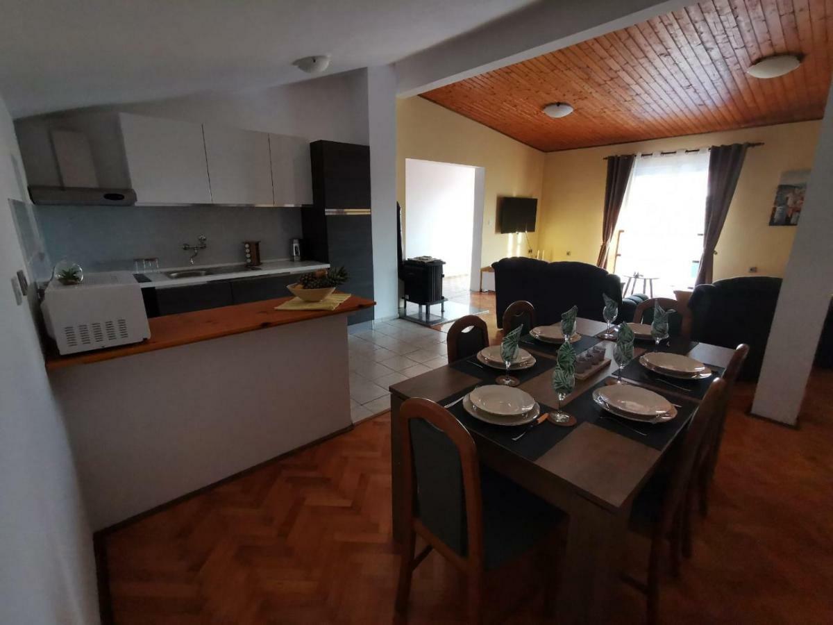 Villa Nava 벤코바츠 외부 사진